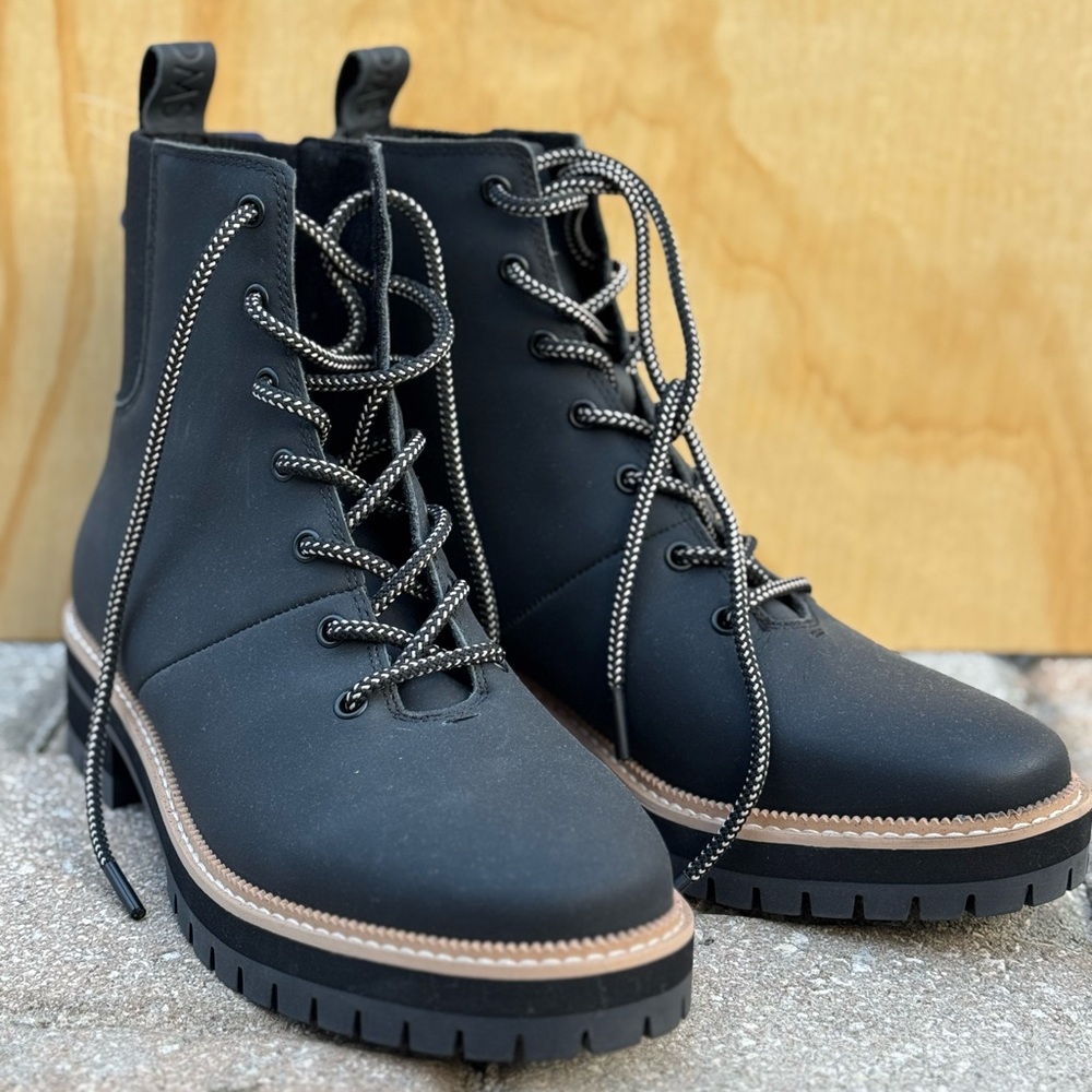Toms Frankie Black Lace-Up Ankle Boots